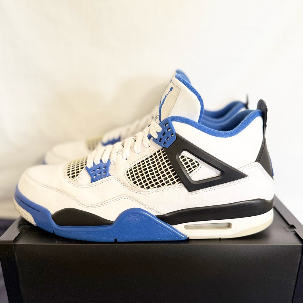 AUTHENTIC Jordan 4 Retro “Motorsports” size 12 308497-117 2017 PRE-OWNED - Picture 2 of 8